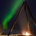 Fredelig Med Utsiktsplass Til Nordlys * טרומסה