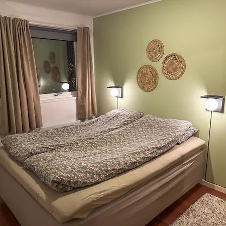 Fredelig Med Utsiktsplass Til Nordlys Apartamento *