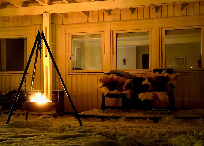 شقة Fredelig Med Utsiktsplass Til Nordlys *